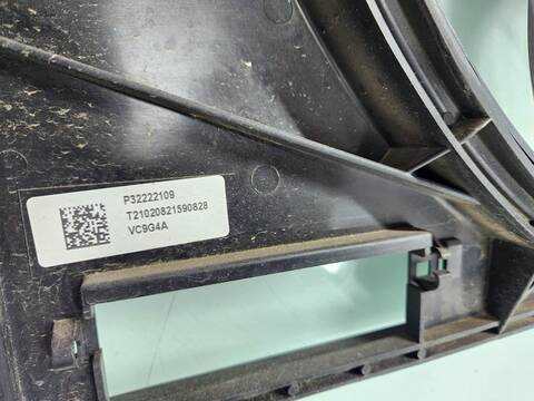 Foto 4ª: Electroventilador Volvo XC 40 MOMENTUM PRO 2WD 163CV 120KW [B3154T2] (2020)