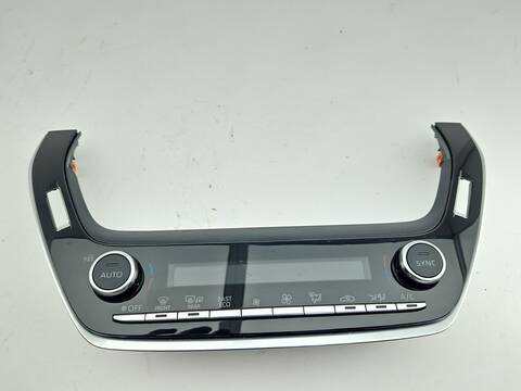 Mando Climatizador Toyota Corolla 2.0 HYBRID MZEH19) 196CV 144KW