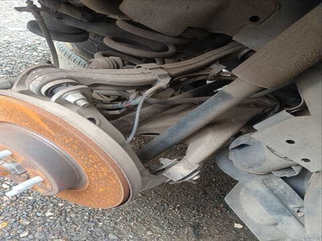 Brazo Suspension Trasero Derecho Jaguar XE PRESTIGE 179CV 132KW