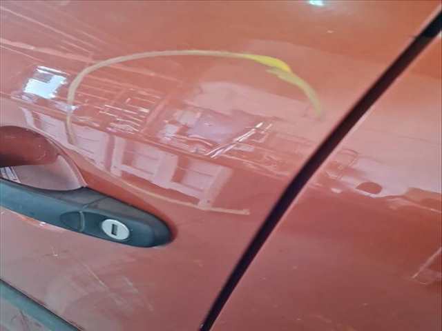 Foto 2ª: Puerta Delantera Izquierda Volkswagen Touran 1.9 TDI 105CV 77KW [BLS] (2009)