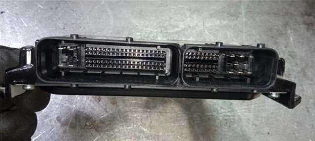 Foto 3ª: Centralita Motor ECU Mazda 5 2.0 CRTD ACTIVE (105KW) [2.0 LTR. - 105 KW DIESEL CAT]