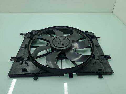 Foto 1ª: Electroventilador Mercedes Clase C 160 C 250 T CDI 4MATIC BLUETEC 205.209) 204CV 150KW FAMILIAR [651921] (2014)
