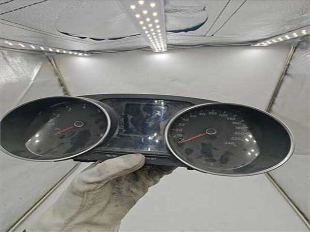 Cuadro de Instrumentos Volkswagen Polo 1.0 ADVANCE BMT [1.0 LTR. - 55 KW]