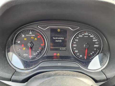 Foto 2ª: Cuadro de Instrumentos Audi Q2 30 TDI ADVANCED 116CV 85KW [DGT] (2020)