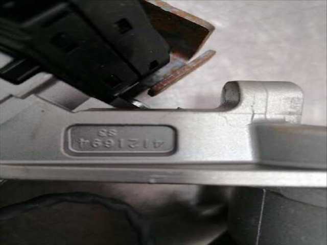 Foto 3ª: Antirrobo Opel Corsa EXPRESSION 75CV 55KW [B14XER] (2017)