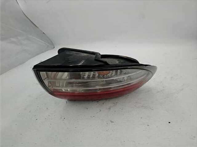 Piloto Trasero Derecho Hyundai H1 2.5 FURGÓN 2 PUERTAS TRASERAS [2.5 LTR. - 103 KW CRDI CAT]