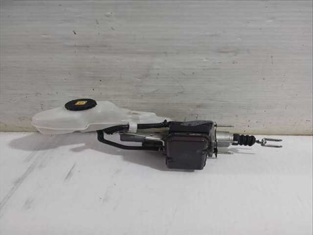 Foto 2ª: Bomba Freno Toyota Corolla 1.8 HYBRID ZWE211) 122CV [2ZR-FXE] (2019)