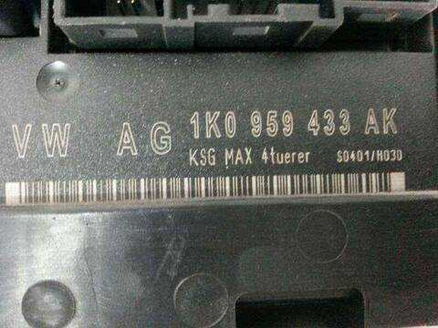 Foto 4ª: Modulo Confort BCM Volkswagen Golf SPORTLINE BERLINA 140CV 103KW [BKD] (2005)