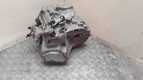 Foto 3ª: Caja Cambios Peugeot 3008 GT-LINE 131CV 96KW [HN02] (2018)