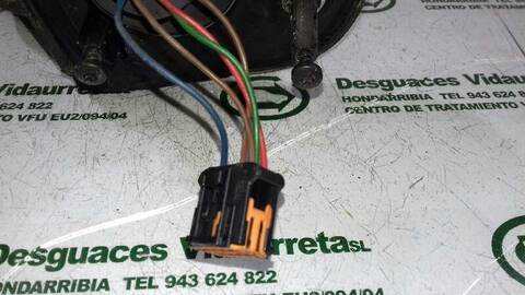 Foto 3ª: Retrovisor Izquierdo Peugeot 206 XS 109CV 80KW [9HZ] (2006)