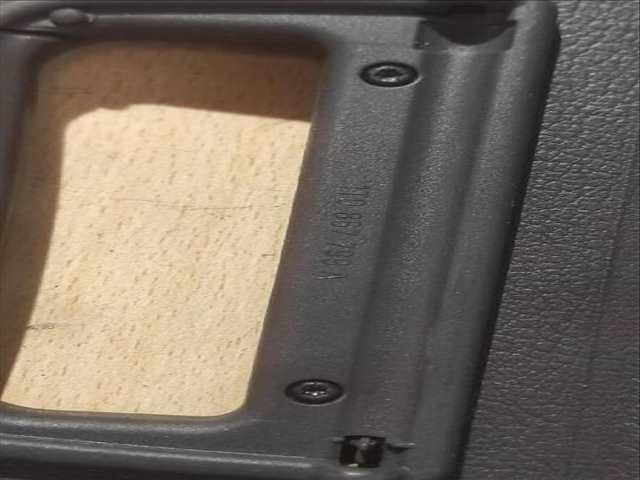Foto 2ª: Bandeja Trasera Volkswagen Touran VERSION INDEFINIDA (2006)