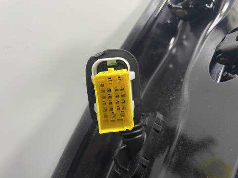 Foto 2ª: Puerta Trasera Derecha Peugeot 208 HM05 (2021)