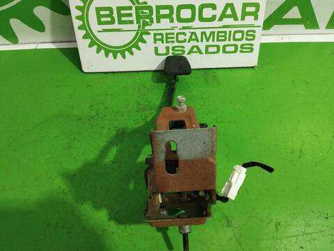 Foto 3ª: Pedal Embrague Kia Carnival 2.9 CRDI CAT 185CV [J3] (2006)