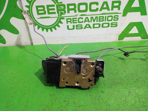 Foto 3ª: Cerradura Puerta Trasera Izquierda Citroen Xsara 1.9 D SX BERLINA 68CV 50KW [DJYXUD9A] (1998)