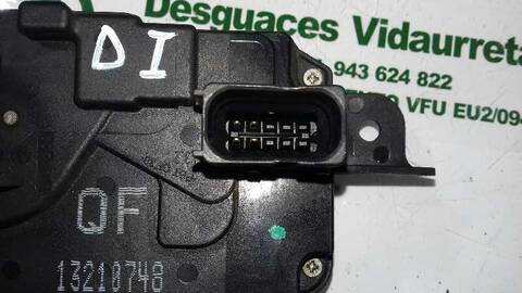 Foto 3ª: Cerradura Puerta Delantera Izquierda Opel Zafira 1.9 CDTI 120CV 88KW [Z19DT] (2007)