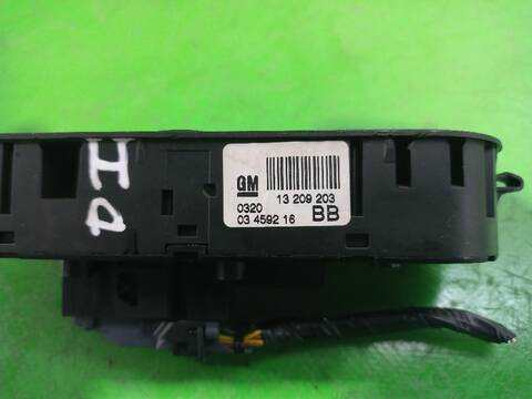 Foto 3ª: Botonera Elevalunas Opel Zafira COSMO 120CV [Z19DT] (2005)