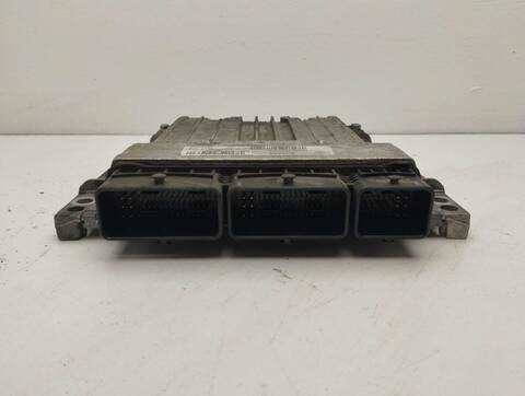 Foto 2ª: Centralita Motor ECU Renault Megane GT-STYLE BERLINA 110CV 81KW III BERLINA 5 P [K9K636] (2013)