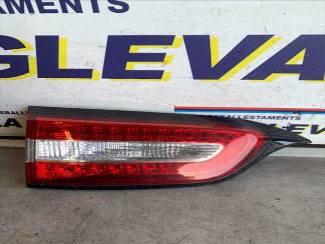 Piloto Portón Izquierdo Jeep Cherokee 2.2 CRDI200CV