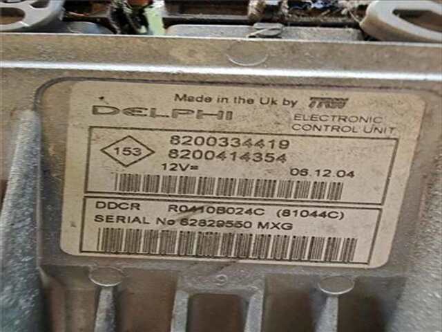 Foto 2ª: Centralita Motor ECU Renault Megane 1.5 CONFORT EXPRESSION [1.5 LTR. - 74 KW DCI DIESEL] II BERLINA 5P (10.2002-_) [K9K-728]