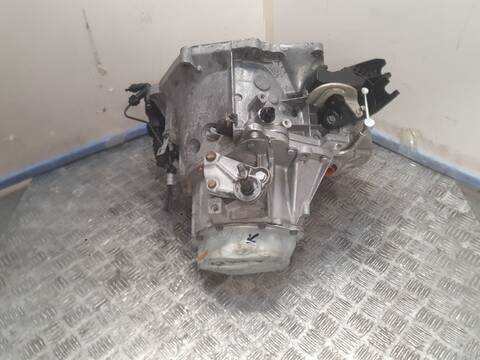 Foto 3ª: Caja Cambios Lancia Thesis 2.4 JTD 841AXD1B02) 150CV 110KW [841C000] (2003)