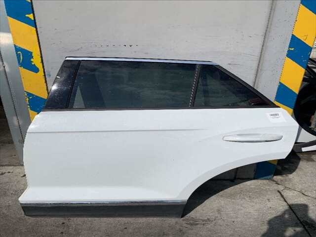 Puerta Trasera Izquierda Volkswagen T-Roc 1.5 TSI150CV