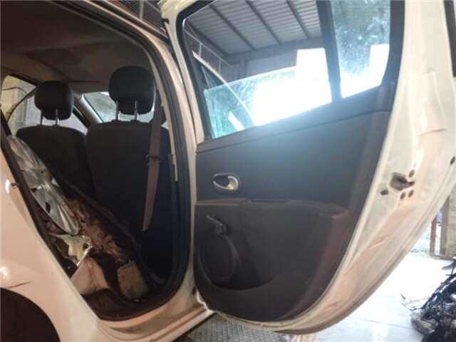 Foto 2ª: Puerta Trasera Derecha Renault Clio 1.5 PACK DYNAMIQUE [1.5 LTR. - 63 KW DCI DIESEL CAT] [k9k t7]