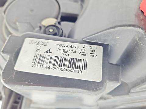 Foto 3ª: Faro Derecho Iveco Daily NATURALPOWER 35S14 35C14 40C14 50C14 60C14 65C14 ... 136CV 100KW FURGONETA [F1CFA401C] (2021)