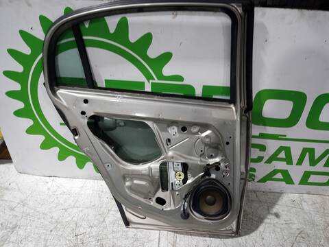 Foto 3ª: Puerta Trasera Izquierda Opel Vectra ESSENTIA BERLINA 101CV 74KW [Y20DTH] (2004)