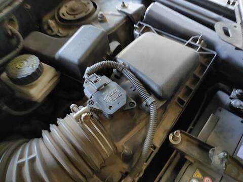 Foto 1ª: Caudalimetro Toyota Avensis 2AD (2008)