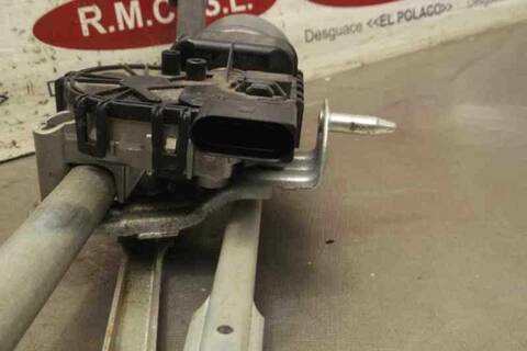 Foto 2ª: Motor Limpia Delantero Volkswagen Polo 1.4 FSI 86CV 63KW [CGG] (2011)