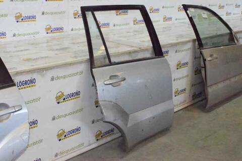 Foto 3ª: Puerta Trasera Derecha Toyota Land Cruiser 3.0 TD 163CV [1KDFTV]