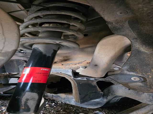 Amortiguador Delantero Derecho Audi A6 2.0 TDI 170CV 125KW