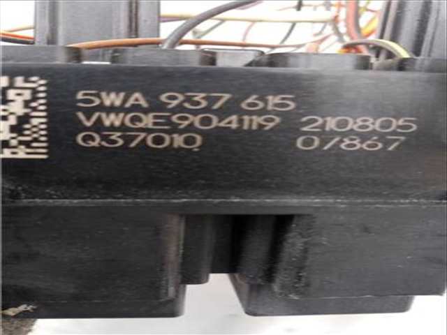 Foto 2ª: Caja Reles Fusibles Seat Leon 2.0 ERENCE [2 0 LTR. - 85 KW TDI] 116CV