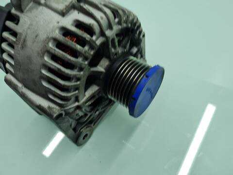 Foto 3ª: Alternador Renault Laguna DYNAMIQUE CONFORT GRANDTOUR 150CV 110KW [M9RA7] (2006)