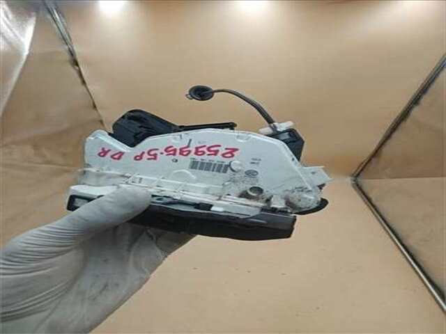 Cerradura Puerta Delantera Derecha Volkswagen Polo 1.0 ADVANCE BMT [1.0 LTR. - 55 KW]