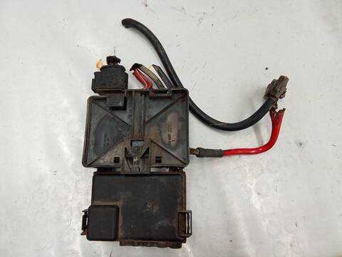 Foto 3ª: Caja Reles Fusibles Volkswagen Sharan 1.9 TDI 115CV 85KW [AUY,BVK] (2009)