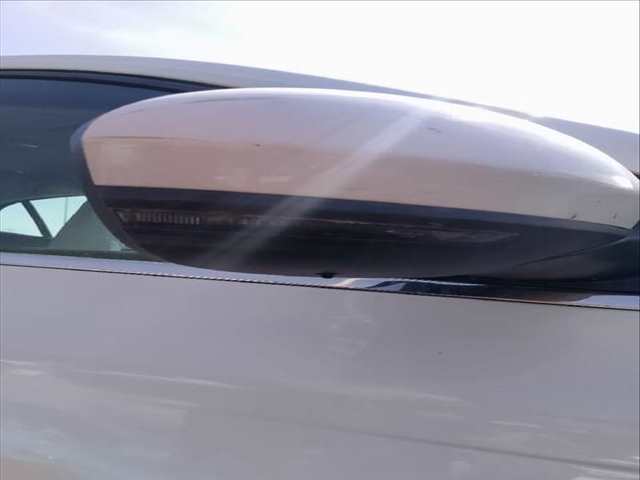 Retrovisor Derecho Renault Megane 1.5 DCI 110 B9A3) HATCHBACK IV HATCHBACK B9A/M/N_)