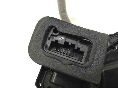 Foto 2ª: Cerradura Puerta Delantera Izquierda Volkswagen Passat CUA (2015)