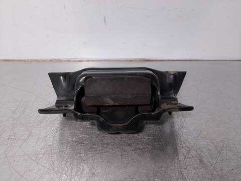 Foto 4ª: Soporte Motor Seat Leon 1.6 TDI 110CV 81KW [CXX] (2016)