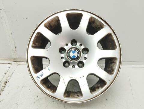 Foto 1ª: LLanta Chapa Bmw Serie 7 720 326CV 240KW (2000)