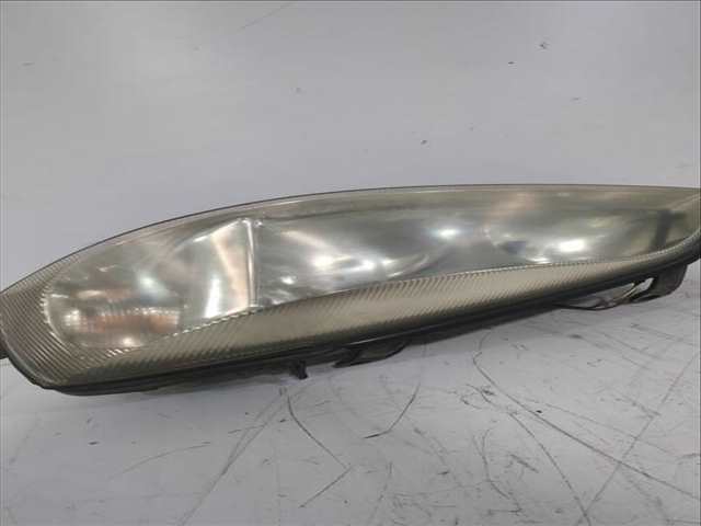 Foto 3ª: Faro Izquierdo Opel Astra 2.0 DTI 16V F69) 101CV 74KW [Y 20 DTH]