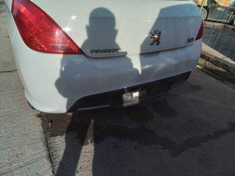 Foto 3ª: Paragolpes Trasero Peugeot 308 1.6 16V 150CV 110KW [5FS 5F01] (2010)