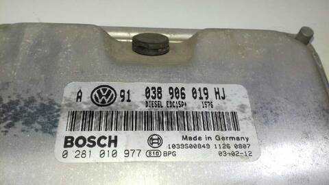 Foto 3ª: Centralita Motor ECU Volkswagen Golf SOUL BERLINA 130CV 96KW [ASZ] (2003)