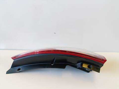 Foto 3ª: Piloto Trasero Derecho Citroen C4 EXCLUSIVE 2.0 16V CAT RFJ - EW10A) 140CV