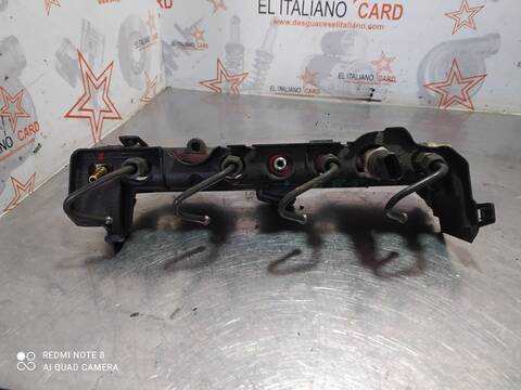 Foto 3ª: Rampa Inyectora Renault Laguna CONFORT DYNAMIQUE 131CV 96KW [F9Q758] (2006)