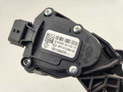 Foto 2ª: Pedal Acelerador Renault Clio EQUILIBRE 100CV 74KW [K9K876] (2023)