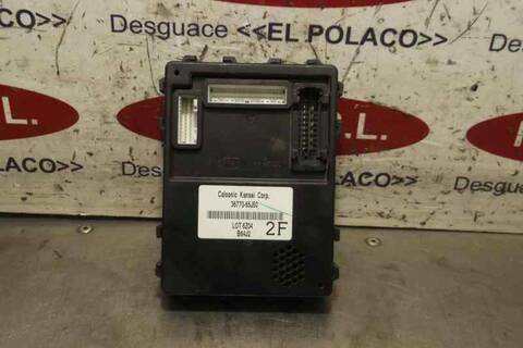 Foto 1ª: Caja Reles Fusibles Suzuki Grand Vitara 1.9 DDIS TD 129CV 95KW [F9Q B264] (2007)
