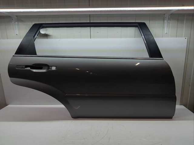 Foto 3ª: Puerta Trasera Derecha Ssangyong Rexton 155 CV 114KW [D20DTR OM671.960] (2014)