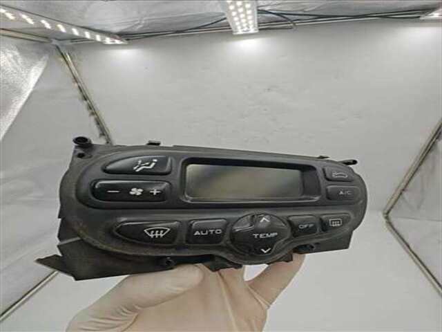 Foto 2ª: Mando Climatizador Citroen Xsara 2.0 HDI EXCLUSIVE [2.0 LTR. - 66 KW HDI CAT (RHY - DW10TD)] [RHY / DW10TD]