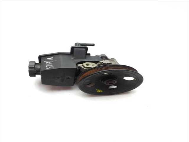 Bomba de Direccion Mercedes Clase C 160 C 180 203.735)